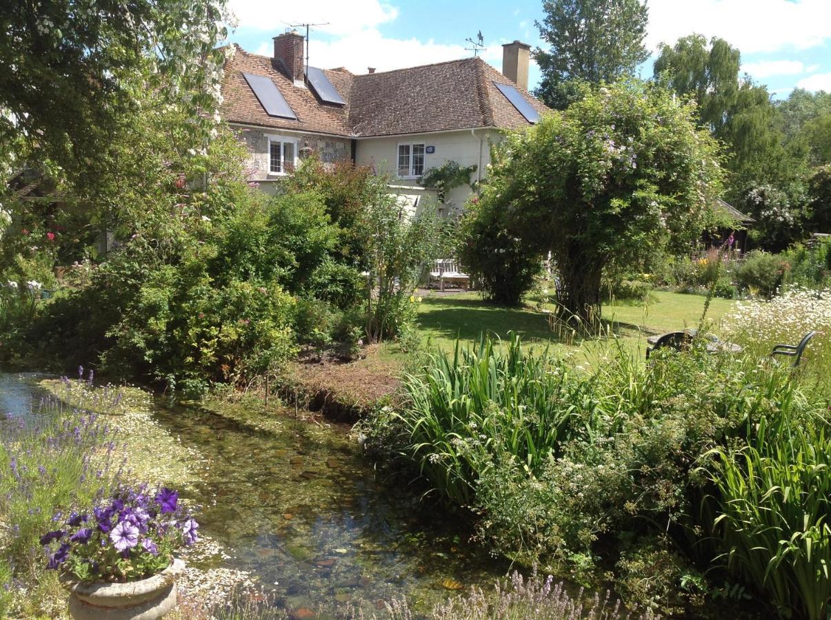 לינה וארוחת בוקר Berwick St James The Mill House מראה חיצוני תמונה