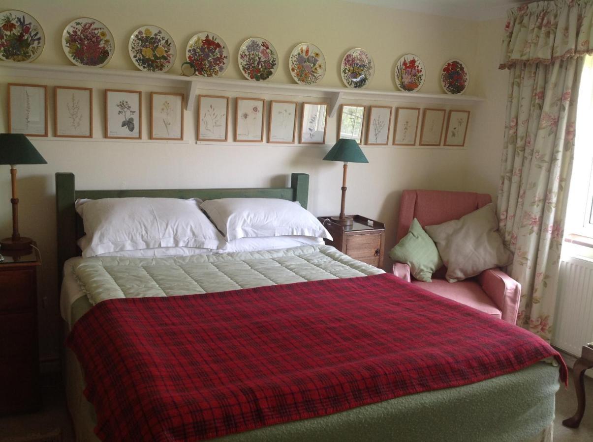לינה וארוחת בוקר Berwick St James The Mill House מראה חיצוני תמונה