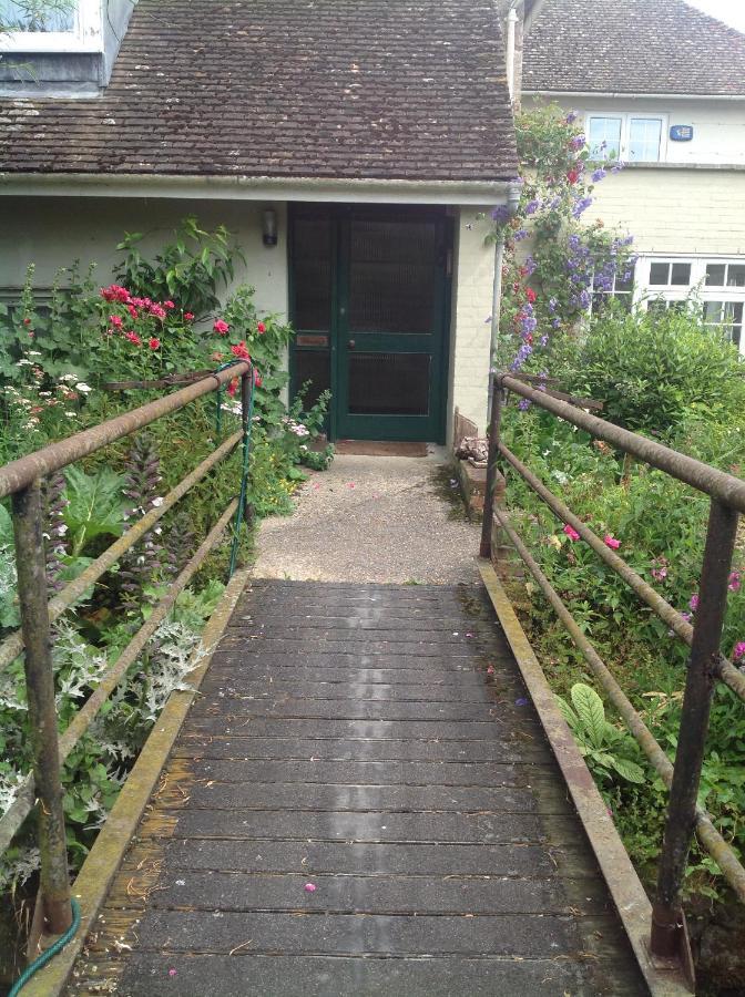 לינה וארוחת בוקר Berwick St James The Mill House מראה חיצוני תמונה